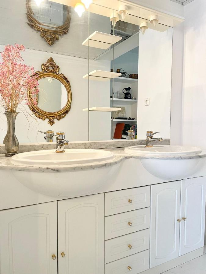 Luxury Family In Apartamento Rosas